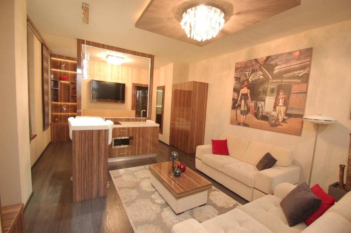 Hotel Vadaszkuert Superior Székesfehérvár Εξωτερικό φωτογραφία